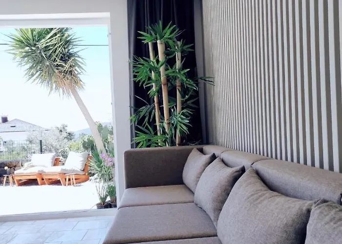 Stilvolle Mit Strandlage Villa